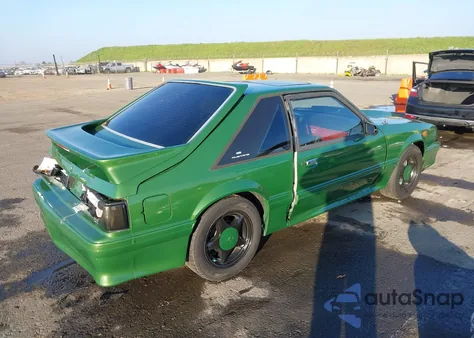 1987 Ford Mustang Gt z USA, uszkodzony, nr VIN 1FABP42E8HF253182